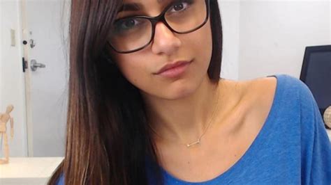 mia khalifa full sexy|Mia Khalifa New Porn Videos